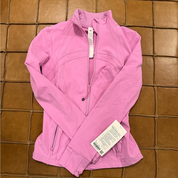 lululemon athletica Jackets & Blazers - Lululemon Define cropped Jacket Nulu
size 6 color Dahlia Mauve